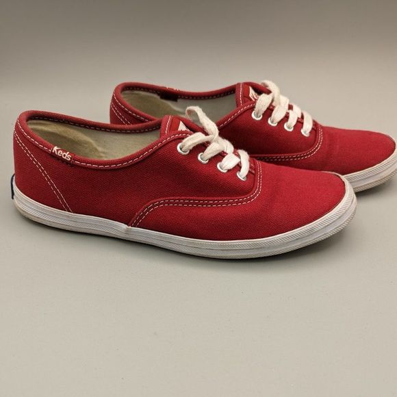 Keds Red With White and Beige Sole, White Stitching Size 6 US Great condition - Picture 3 of 9
